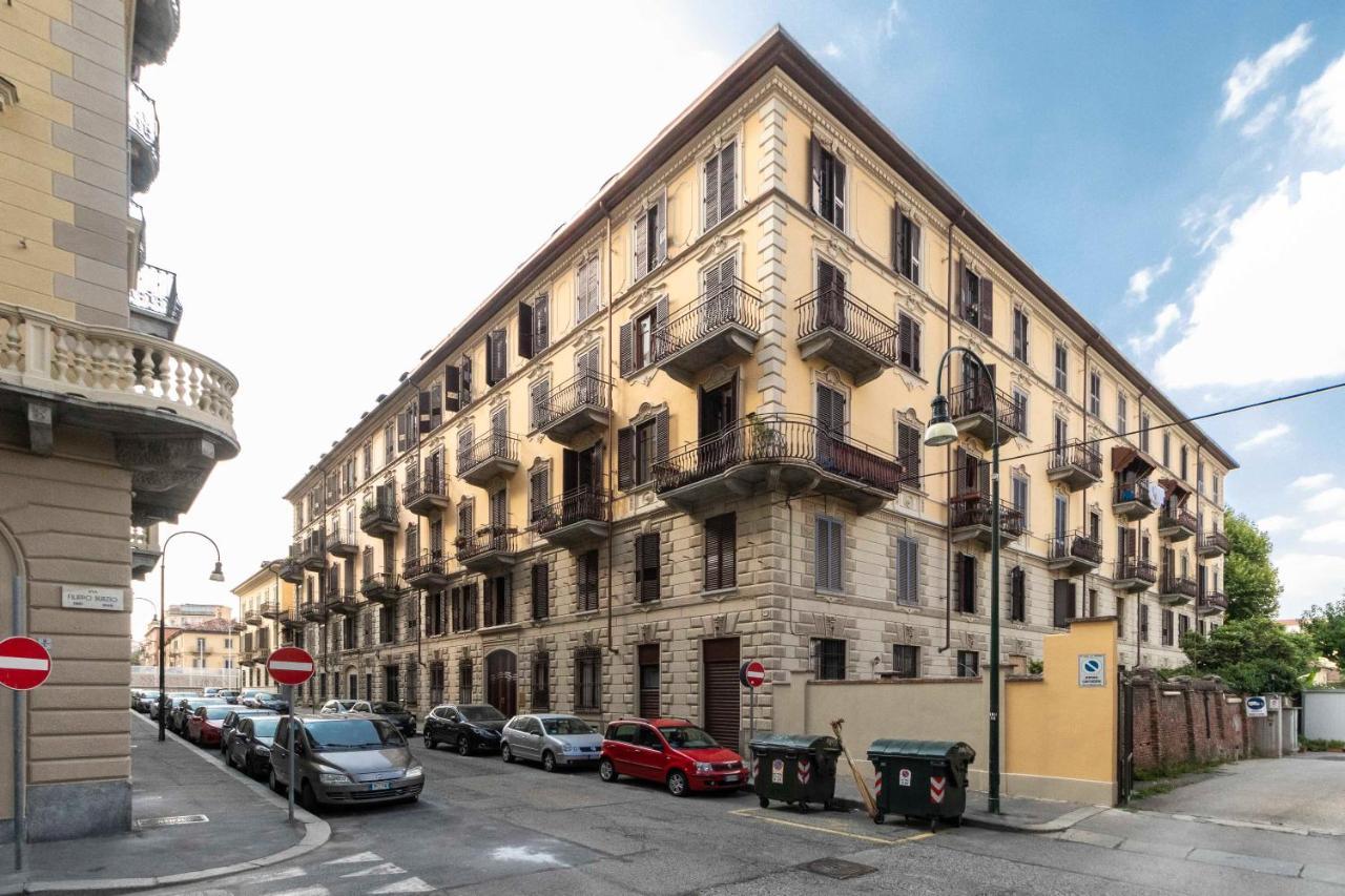 Santa Chiara Apartment Near Piazza Statuto Turijn Buitenkant foto